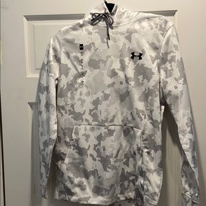 Under Armour men’s hoodie